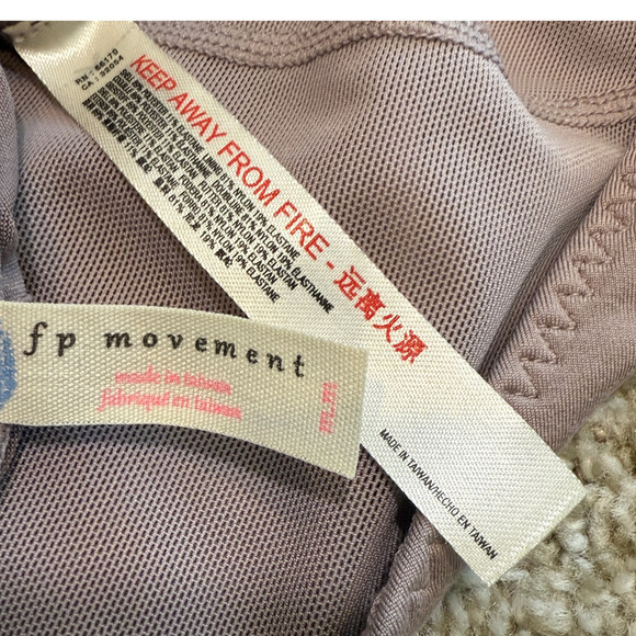 Free People FP Movement medium Love Me Bodysuit Moonlight Mauve BC 3080 - Picture 4 of 10